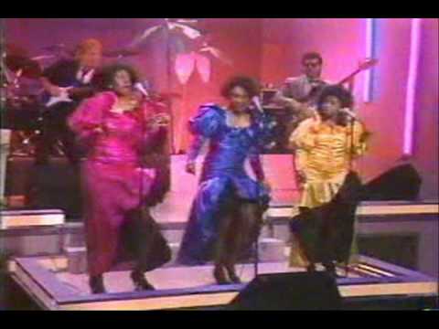 The Dixie Cups - Iko Iko (oldies show)