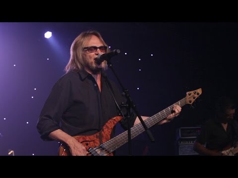 Breen Leboeuf - Ayoye