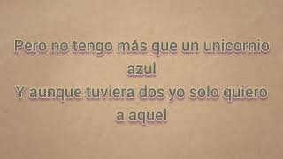 Karaoke “El unicornio azul" Lucha Villa