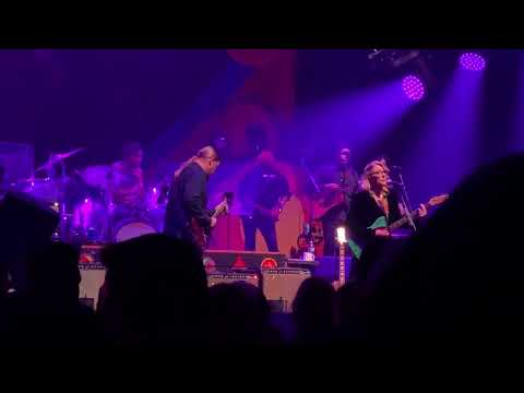 Tedeschi Trucks Band “Soul Sweet Song” @ The Chicago Theatre 3/31/23
