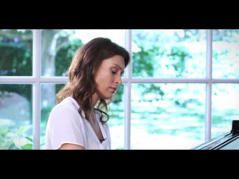 Irina Lankova plays Schubert/Liszt  'Auf dem Wasser zu Singen'