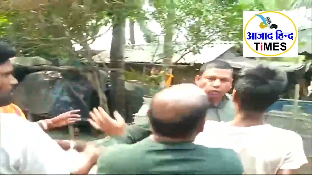VIDEO संदेशखाली, आक्रोशित ग्रामीणों ने TMC नेता को जमकर पीटा