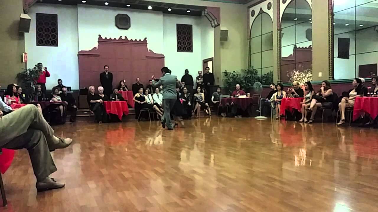 Virginia Pandolfi & Jonatan Aguero 1 2015 05 23 Milonga Época