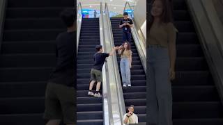 Download lagu nge-prank ambil hp-nya Kakak cantik ⁉️ #viral #prank #drama #tranding #memes mp3
