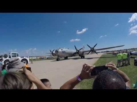 2016 EAA Oshkosh Sights and Sounds around the grounds