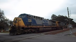 preview picture of video 'CSX Rock Train Passes North Of Folkston Funnel'