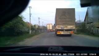 preview picture of video 'Crazy truck driver in Ukraine'