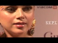 Aditi Rao Looka Stunning At The Red Carpet Of Miss India 2014
