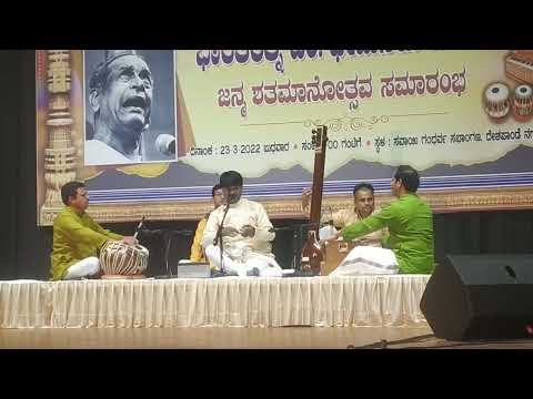 Pandit Jayateerth mevundi  Enna Paliso Karunakara Song performance
