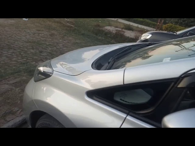 Nissan Note E 2017 Video