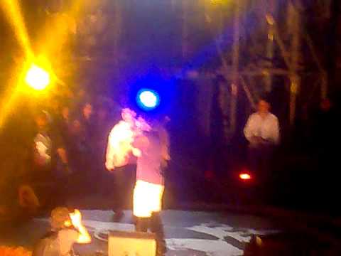 Super Chor vs Hampper   Red Bull batalla de gallos Lima 2012