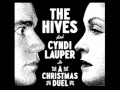 The Hives & Cyndi Lauper - A Christmas Duel ...