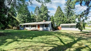 Rose Hill Kirkland Rambler | 13244 NE 100th St, Kirkland, WA Presented by Joe Kiser & Jason Fox.