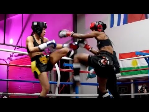 Canadian Female Muay Thai Full Fight | Jen Klapstein vs Michelle Friesen