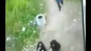 Download lagu • Sepasang muda mudi diduga berbuat mesum di gedung kosong mp3 Download lagu • Sepasang muda mudi diduga berbuat mesum di gedung kosong mp3