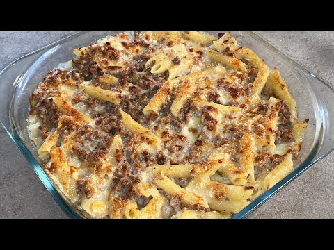 PASTA AL FORNO BESCIAMELLA E MACINATO