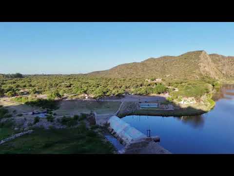 Tarde en el muro quines San Luis 