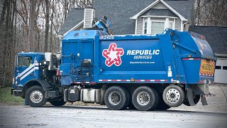 Republic Services 2405: Mack MRU Heil DuraPack Python in action
