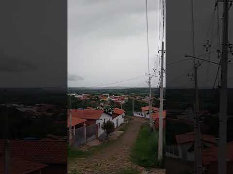 Bom dia com chuva na cidade de itaueira Piauí Deus abençoe a vida de cada um de vcs gratidão #fe 🩷🏡🙏