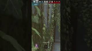 Zofia Dominates Siege: Building Corners & Bomb Hunts! #shorts