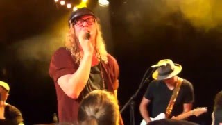 Allen Stone : 2. Unaware/Perfect World/Satisfaction/Freedom @ La Maroquinerie, Paris 04/12/16