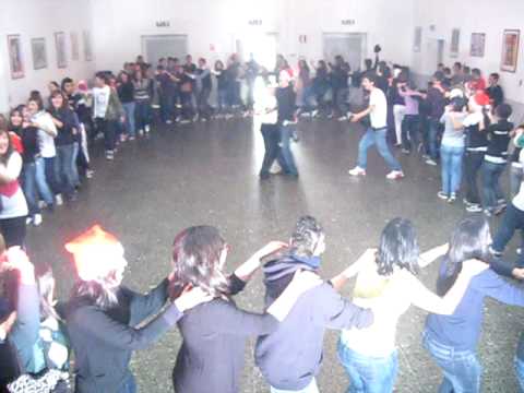 TRENINO ALLA FESTA DI NATALE 2009 IPSIA 1