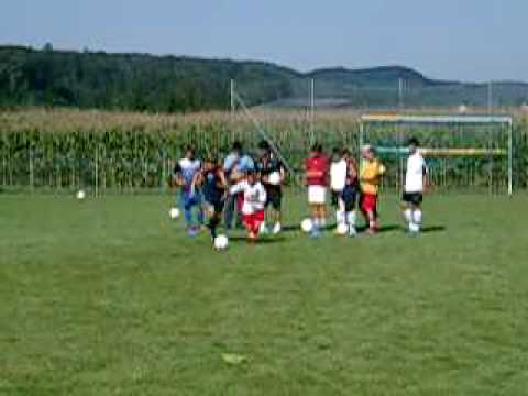 Fussballschule Fc Aesch 2005 - Training 1