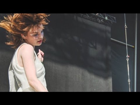 CHVRCHES - Live @ Firefly Music Festival 2016