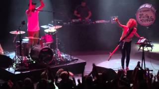 “Hands” The Ting Tings@Union Transfer Philadelphia 4/10/15 Super Critical Tour