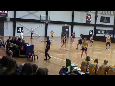 AMY COTTON #4 yellow CLASS OF 2021: 25pts, 18rbs, 6 ast, vs Box Hill AUS School Champs 2019