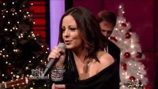 Sara Evans - At Christmas  Kelly and Michael  2014 12 09