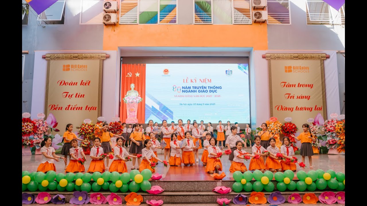 Liên hoan hát tiếng Anh Thành phố lần thứ XVIII - Bill Gates Schools