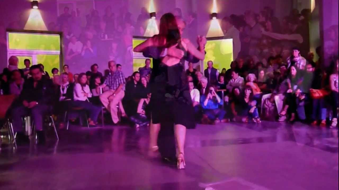 4- Milonga del Patio presenta: Laura Grandi Eduardo Pareja.  Corazón