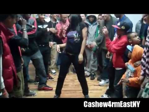 REAL Harlem Shake Cypher @ COL (LIVE)