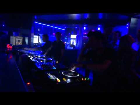 ✖ Tristan Garner played "Around The Love (Nick Svenson Bootleg)" @ Queen Club Paris 14/10/2011 ✖