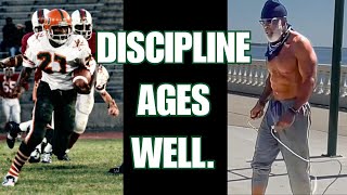 Former Gridiron Great Still Jacked and Ready at 70 @timefect5576