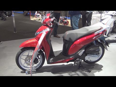 Honda SH Mode 125 CBS (2017) Exterior and Interior