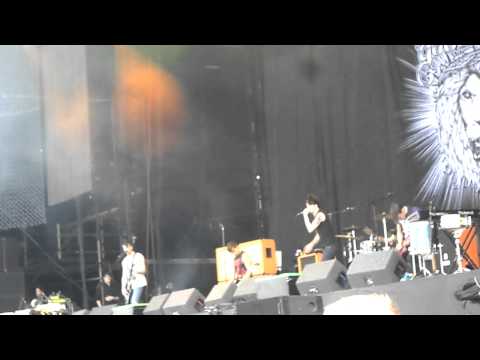 Young Guns Opening Reading 2010
