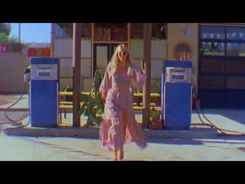 Billabong x The Salty Blonde