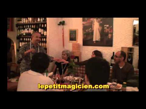 Voir la vidéo N°18 Ultimate carte pensée Rouge - pensez et je ferai le reste