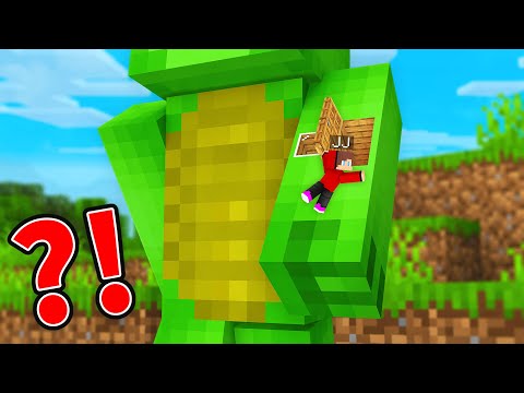 How JJ Built a House inside Mikey’s HAND in Minecraft (Maizen)