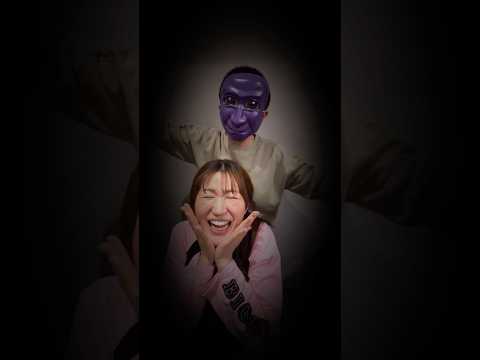 じゅたろうくんの右左どっち？！ボンボンドロップシールか謎のボタンか！