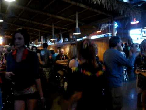 Los Super Avengers Live at Kahuna's - Venturing Out