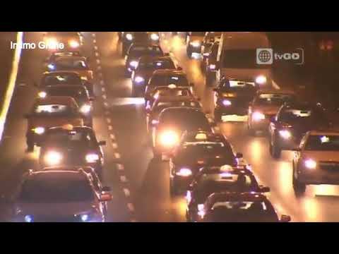 Joel es poseido por el fantasma de la Noni