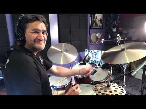 SABIAN SICK HI HAT 10”  aa Cymbals / Paiste Signature light flat ride 20” / formula 602 thin flat 20