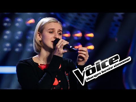 Synne Helland  - Johnny's Song | The Voice Norge 2017 | Blind Auditions