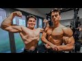 Paul in Wettkampfform VS Johny in schlechtester Form - Posedown