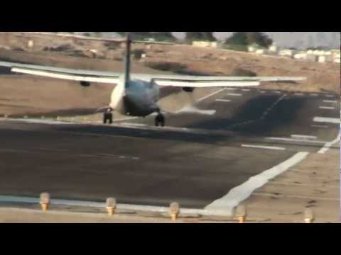 Arkia ATR-72 landing at Eilat airport 5.10.2012