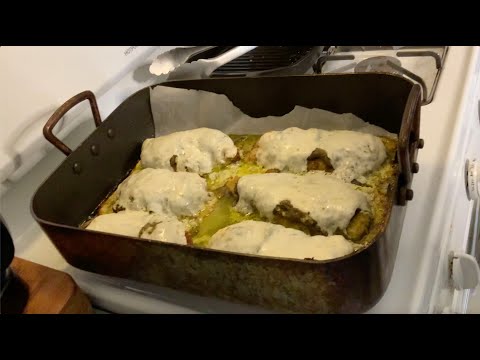 How to Make Delicious Chicken Pesto Parmesan