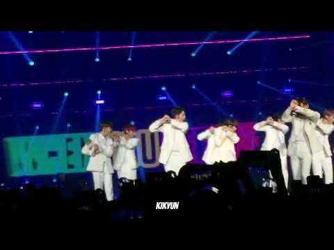 180805 WANNA-ONE WORLD TOUR ‘ONE:THE WORLD’ in BKK - Energetic
